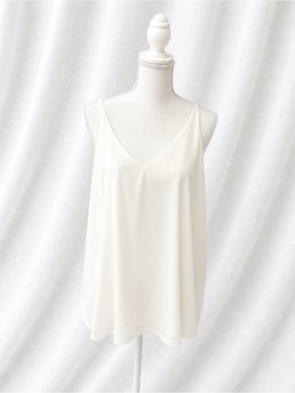 Kismet Cream V-Neck Flowing Cami Top